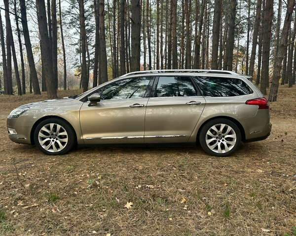 Бежевый Ситроен С5, объемом двигателя 2 л и пробегом 168 тыс. км за 10500 $, фото 11 на Automoto.ua