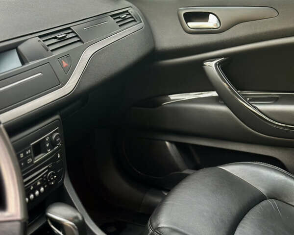 Бежевый Ситроен С5, объемом двигателя 2 л и пробегом 168 тыс. км за 10500 $, фото 27 на Automoto.ua