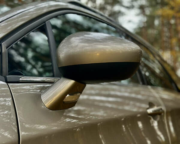 Бежевый Ситроен С5, объемом двигателя 2 л и пробегом 168 тыс. км за 10500 $, фото 30 на Automoto.ua