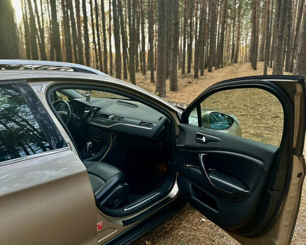 Бежевый Ситроен С5, объемом двигателя 2 л и пробегом 168 тыс. км за 10500 $, фото 16 на Automoto.ua