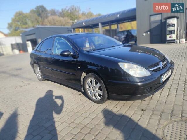 Ситроен С5 2003 в Львове на Automoto.ua Черный Ситроен С5, объемом двигателя 2 л и пробегом 241 тыс. км за 2920 $, фото 6 на Automoto.ua