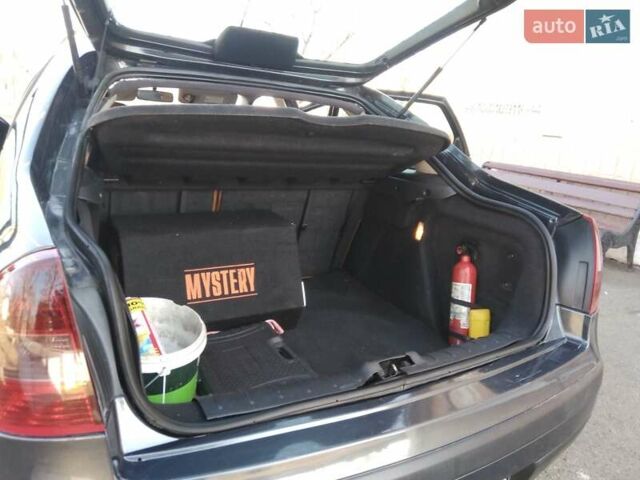 Черный Ситроен С5, объемом двигателя 1.56 л и пробегом 420 тыс. км за 3599 $, фото 14 на Automoto.ua