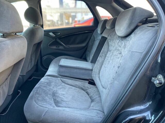 Сітроен С5 2006 у Києві на Automoto.ua Чорний Сітроен С5, об'ємом двигуна 2 л та пробігом 280 тис. км за 3200 $, фото 6 на Automoto.ua