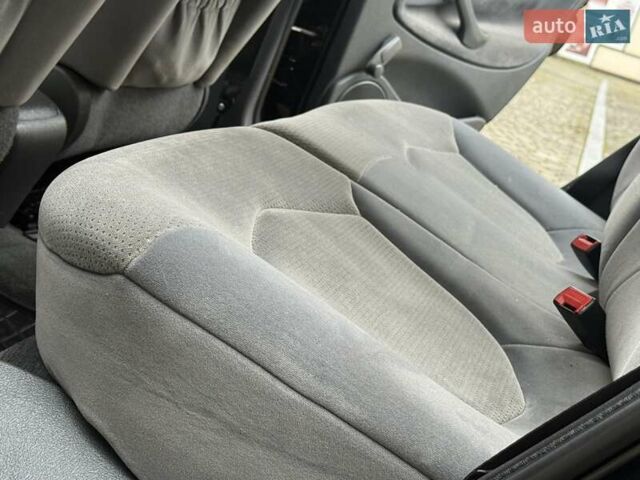 Черный Ситроен С5, объемом двигателя 1.8 л и пробегом 254 тыс. км за 3950 $, фото 38 на Automoto.ua