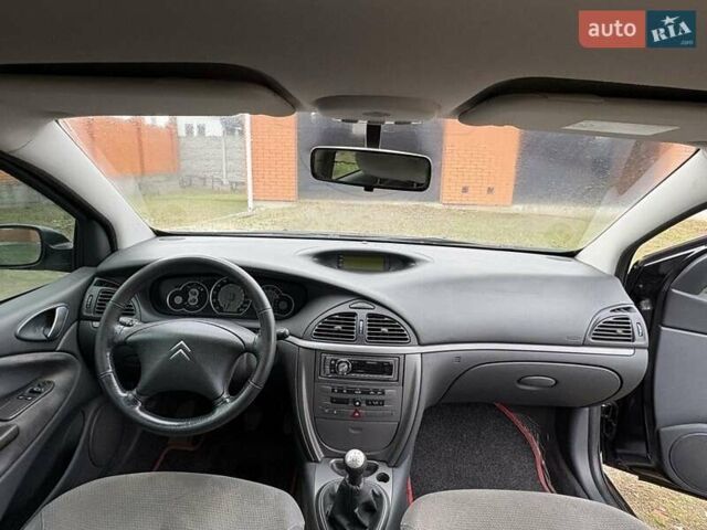 Чорний Сітроен С5, об'ємом двигуна 1.8 л та пробігом 81 тис. км за 4800 $, фото 7 на Automoto.ua