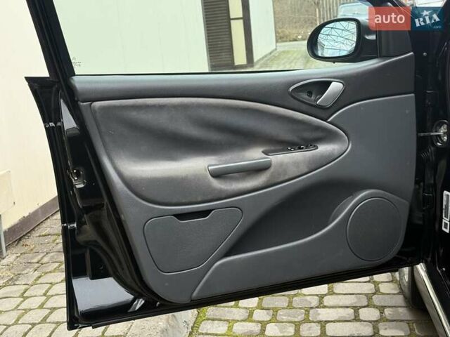 Черный Ситроен С5, объемом двигателя 1.8 л и пробегом 254 тыс. км за 3950 $, фото 50 на Automoto.ua