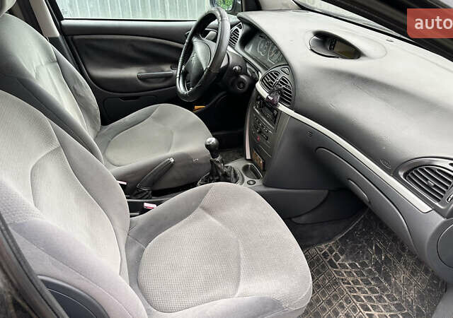 Черный Ситроен С5, объемом двигателя 1.75 л и пробегом 254 тыс. км за 3700 $, фото 7 на Automoto.ua
