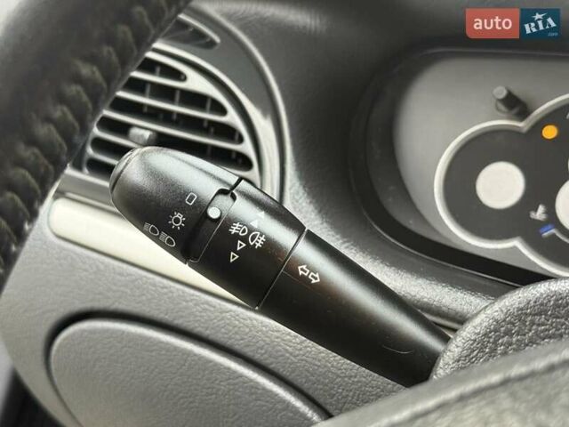 Черный Ситроен С5, объемом двигателя 1.8 л и пробегом 254 тыс. км за 3950 $, фото 51 на Automoto.ua