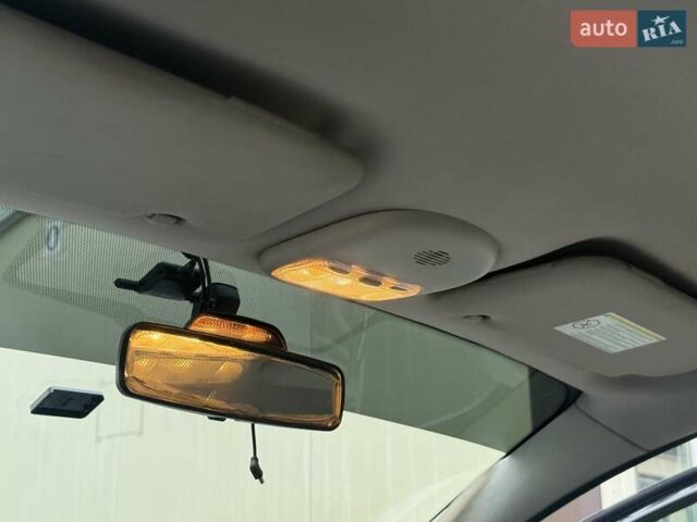 Черный Ситроен С5, объемом двигателя 1.8 л и пробегом 254 тыс. км за 3950 $, фото 54 на Automoto.ua