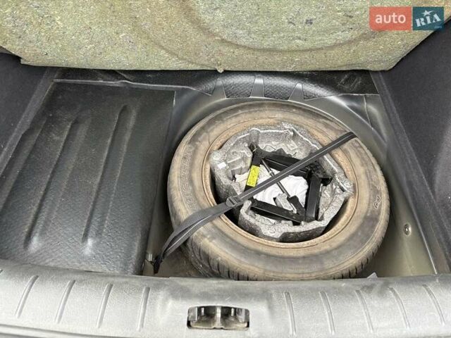 Чорний Сітроен С5, об'ємом двигуна 1.8 л та пробігом 81 тис. км за 4800 $, фото 13 на Automoto.ua