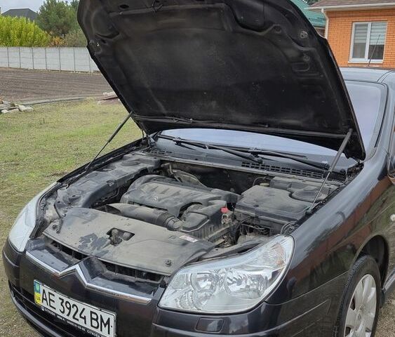 Черный Ситроен С5, объемом двигателя 1.8 л и пробегом 81 тыс. км за 4800 $, фото 16 на Automoto.ua