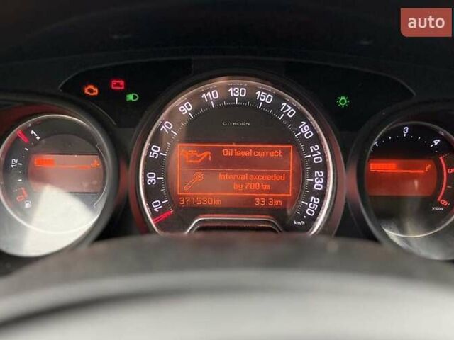 Черный Ситроен С5, объемом двигателя 1.56 л и пробегом 370 тыс. км за 5690 $, фото 11 на Automoto.ua