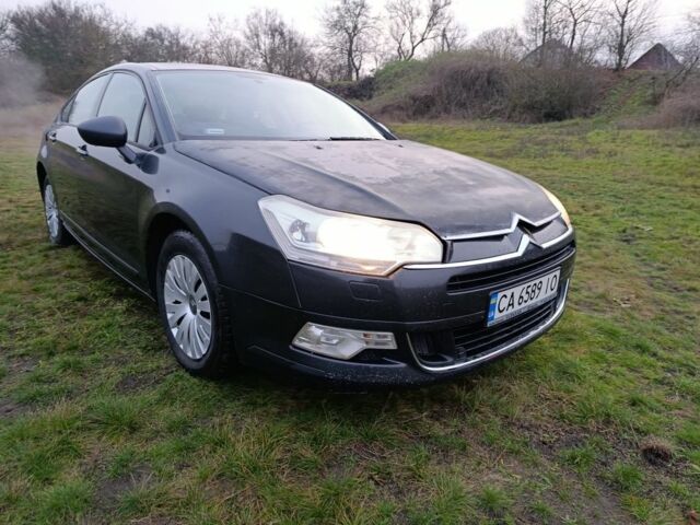 Чорний Сітроен С5, об'ємом двигуна 1.6 л та пробігом 210 тис. км за 3950 $, фото 11 на Automoto.ua