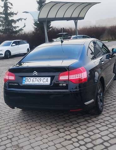 Чорний Сітроен С5, об'ємом двигуна 2 л та пробігом 163 тис. км за 5500 $, фото 3 на Automoto.ua