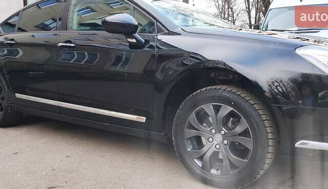 Чорний Сітроен С5, об'ємом двигуна 2 л та пробігом 163 тис. км за 5500 $, фото 5 на Automoto.ua