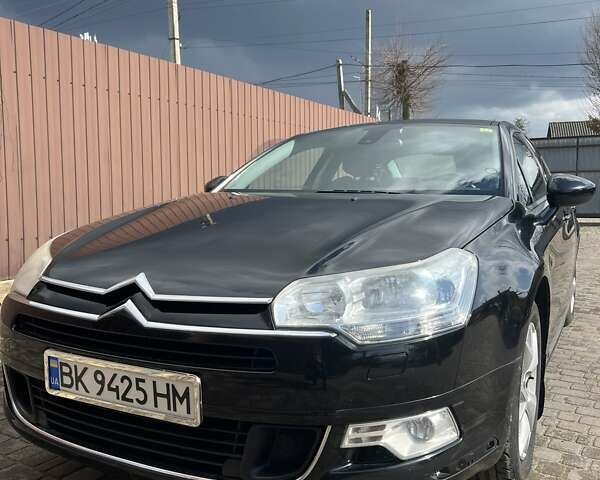 Черный Ситроен С5, объемом двигателя 2 л и пробегом 204 тыс. км за 6500 $, фото 18 на Automoto.ua