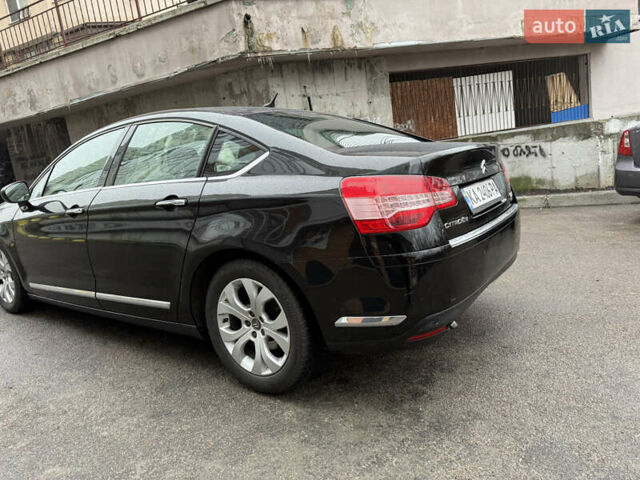 Черный Ситроен С5, объемом двигателя 2.72 л и пробегом 335 тыс. км за 6500 $, фото 22 на Automoto.ua