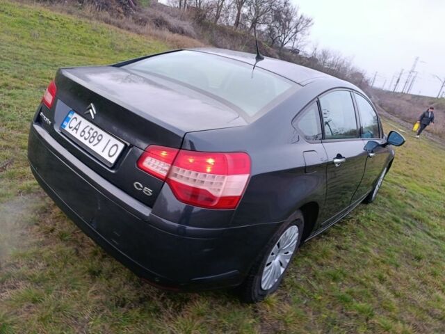 Чорний Сітроен С5, об'ємом двигуна 1.6 л та пробігом 210 тис. км за 3950 $, фото 1 на Automoto.ua