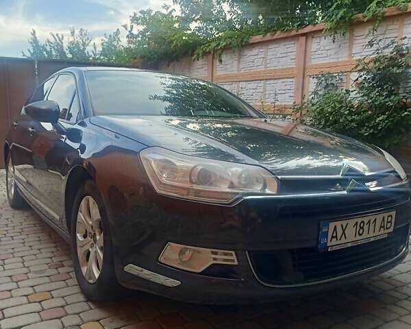 Черный Ситроен С5, объемом двигателя 2 л и пробегом 256 тыс. км за 6000 $, фото 6 на Automoto.ua