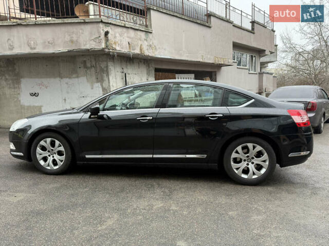 Черный Ситроен С5, объемом двигателя 2.72 л и пробегом 335 тыс. км за 6500 $, фото 25 на Automoto.ua