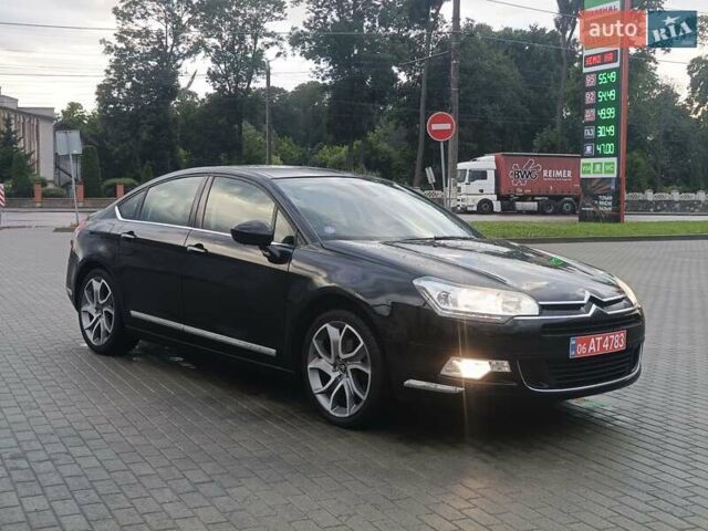Черный Ситроен С5, объемом двигателя 1.6 л и пробегом 143 тыс. км за 7500 $, фото 3 на Automoto.ua