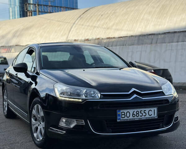 Чорний Сітроен С5, об'ємом двигуна 1.6 л та пробігом 208 тис. км за 6900 $, фото 1 на Automoto.ua