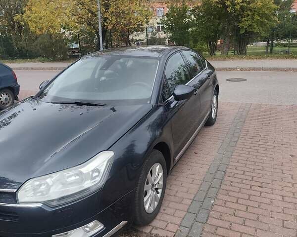 Черный Ситроен С5, объемом двигателя 1.6 л и пробегом 168 тыс. км за 6100 $, фото 18 на Automoto.ua
