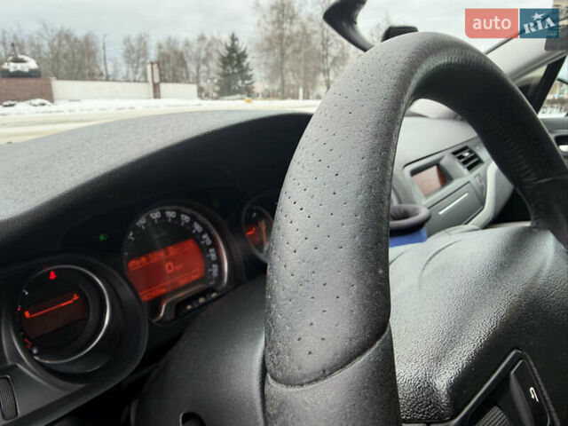 Чорний Сітроен С5, об'ємом двигуна 2 л та пробігом 162 тис. км за 8500 $, фото 7 на Automoto.ua