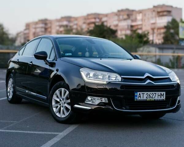 Черный Ситроен С5, объемом двигателя 1.56 л и пробегом 224 тыс. км за 8500 $, фото 3 на Automoto.ua
