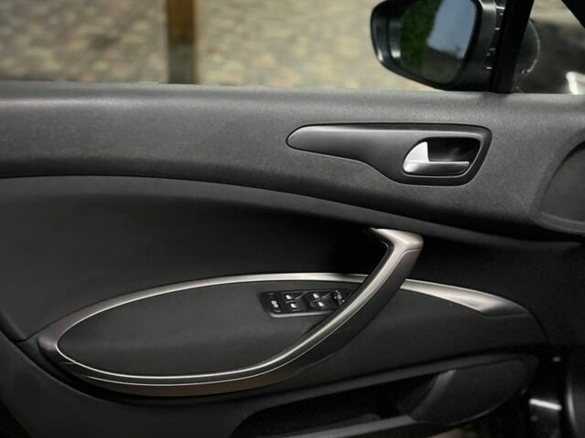 Черный Ситроен С5, объемом двигателя 1.6 л и пробегом 180 тыс. км за 7800 $, фото 7 на Automoto.ua