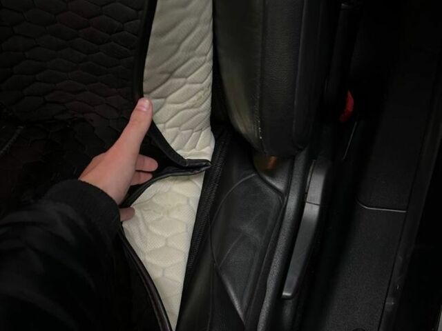 Черный Ситроен С5, объемом двигателя 1.6 л и пробегом 180 тыс. км за 7800 $, фото 8 на Automoto.ua