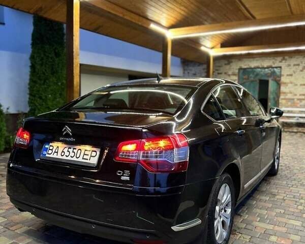 Черный Ситроен С5, объемом двигателя 1.6 л и пробегом 188 тыс. км за 7800 $, фото 2 на Automoto.ua