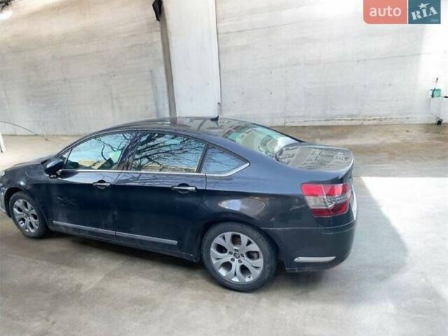 Чорний Сітроен С5, об'ємом двигуна 1.9 л та пробігом 201 тис. км за 7500 $, фото 3 на Automoto.ua