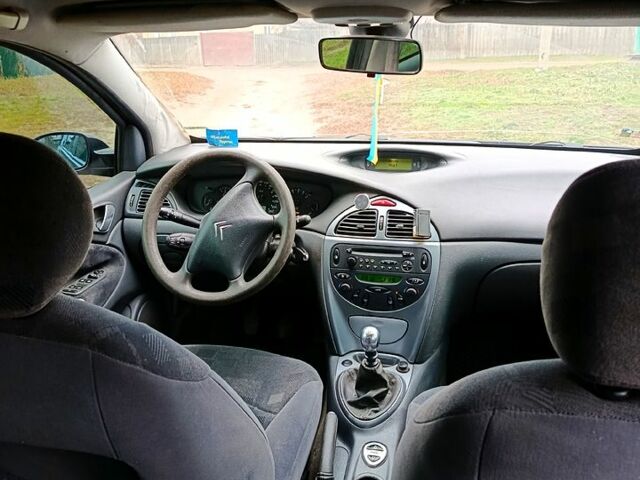 Черный Ситроен С5, объемом двигателя 2 л и пробегом 343 тыс. км за 3700 $, фото 8 на Automoto.ua