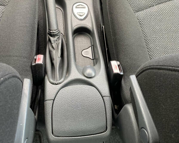 Сітроен С5 2007 у Луцьку на Automoto.ua Чорний Сітроен С5, об'ємом двигуна 1.6 л та пробігом 271 тис. км за 4999 $, фото 13 на Automoto.ua