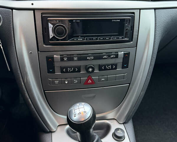 Чорний Сітроен С5, об'ємом двигуна 1.6 л та пробігом 271 тис. км за 4800 $, фото 20 на Automoto.ua