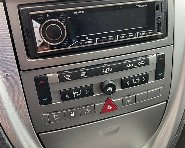 Сітроен С5 2007 у Луцьку на Automoto.ua Чорний Сітроен С5, об'ємом двигуна 1.6 л та пробігом 271 тис. км за 4999 $, фото 14 на Automoto.ua