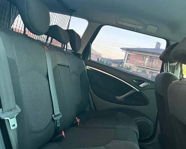 Чорний Сітроен С5, об'ємом двигуна 2 л та пробігом 297 тис. км за 4700 $, фото 4 на Automoto.ua