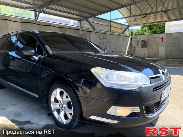Черный Ситроен С5, объемом двигателя 1.6 л и пробегом 287 тыс. км за 5250 $, фото 1 на Automoto.ua
