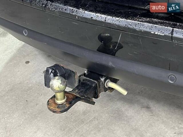 Черный Ситроен С5, объемом двигателя 2 л и пробегом 295 тыс. км за 7300 $, фото 5 на Automoto.ua