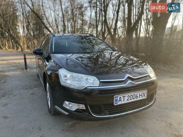 Чорний Сітроен С5, об'ємом двигуна 2 л та пробігом 255 тис. км за 5500 $, фото 3 на Automoto.ua