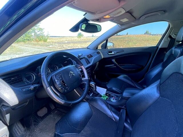 Чорний Сітроен С5, об'ємом двигуна 2 л та пробігом 0 тис. км за 3300 $, фото 6 на Automoto.ua