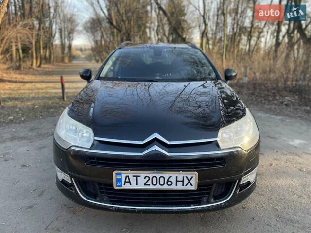 Чорний Сітроен С5, об'ємом двигуна 2 л та пробігом 255 тис. км за 5500 $, фото 2 на Automoto.ua