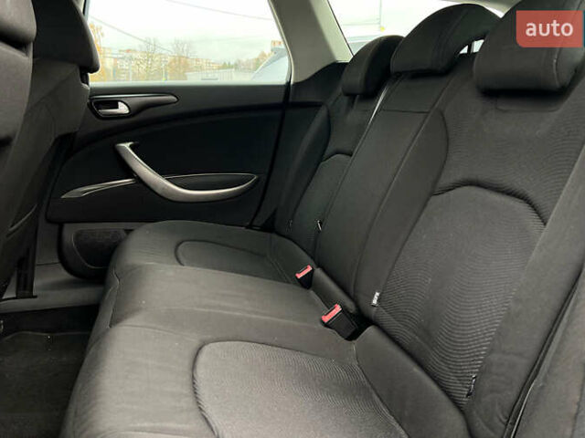 Черный Ситроен С5, объемом двигателя 1.6 л и пробегом 254 тыс. км за 5500 $, фото 17 на Automoto.ua