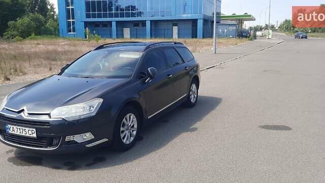 Черный Ситроен С5, объемом двигателя 1.56 л и пробегом 330 тыс. км за 5300 $, фото 4 на Automoto.ua