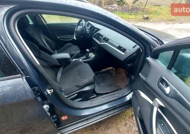 Черный Ситроен С5, объемом двигателя 1.56 л и пробегом 260 тыс. км за 5300 $, фото 7 на Automoto.ua