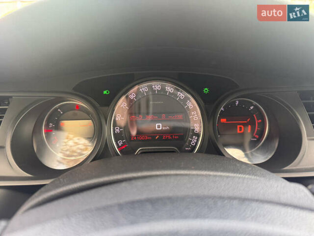Сітроен С5 2009 у Одесі на Automoto.ua Чорний Сітроен С5, об'ємом двигуна 2 л та пробігом 241 тис. км за 6000 $, фото 5 на Automoto.ua