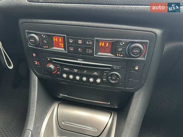 Чорний Сітроен С5, об'ємом двигуна 1.6 л та пробігом 228 тис. км за 6999 $, фото 20 на Automoto.ua
