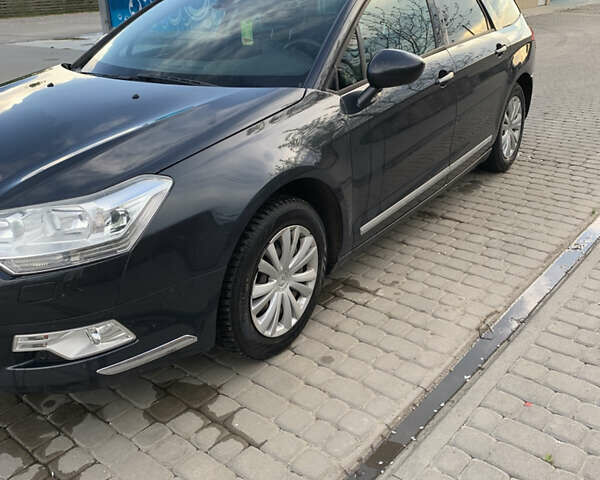 Чорний Сітроен С5, об'ємом двигуна 1.6 л та пробігом 264 тис. км за 5200 $, фото 2 на Automoto.ua
