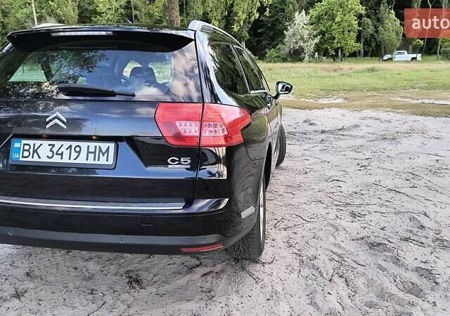 Чорний Сітроен С5, об'ємом двигуна 1.6 л та пробігом 218 тис. км за 6100 $, фото 13 на Automoto.ua